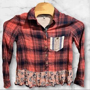 John Mark Womens Tunic Top Size Medium‎ Plaid Floral Embroidered Button Up